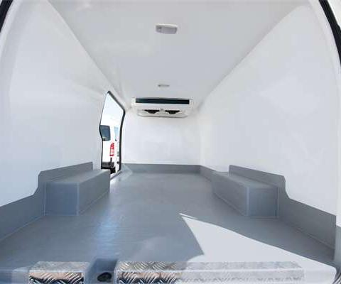 爲(wei)什麽冷(leng)藏車車(che)廂對車(che)廂闆材(cái)質要求(qiú)比一般(ban)車廂高(gao)